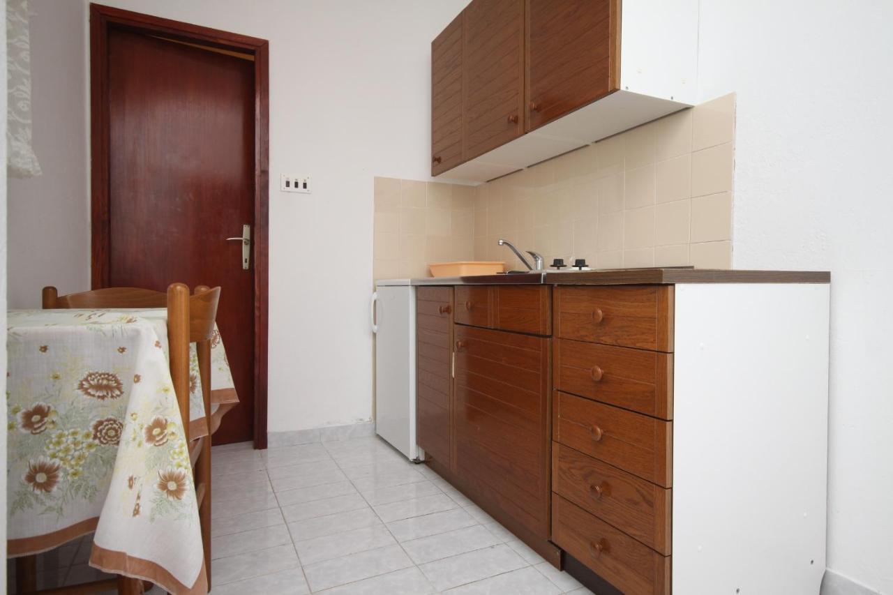 Apartments And Rooms With Parking Space Metajna, Pag - 4120 Exterior foto